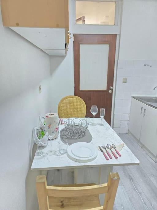 Glamorous Appartement In Brussel Экстерьер фото