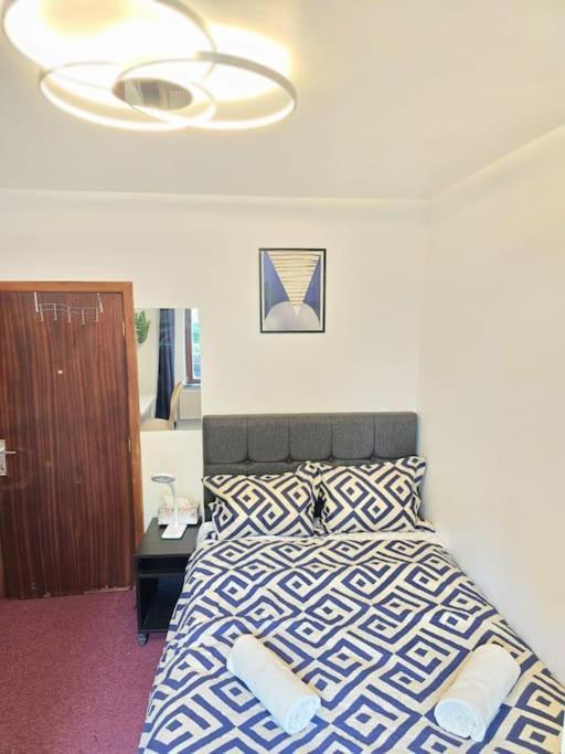 Glamorous Appartement In Brussel Экстерьер фото