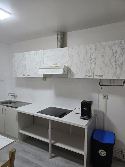 Glamorous Appartement In Brussel Экстерьер фото
